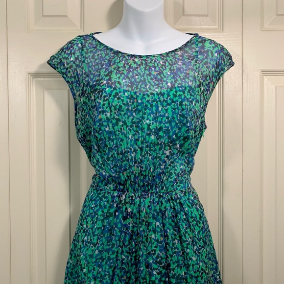 👗🌿 Green Spring Meadow J. Crew Dress - Picture 4 of 14